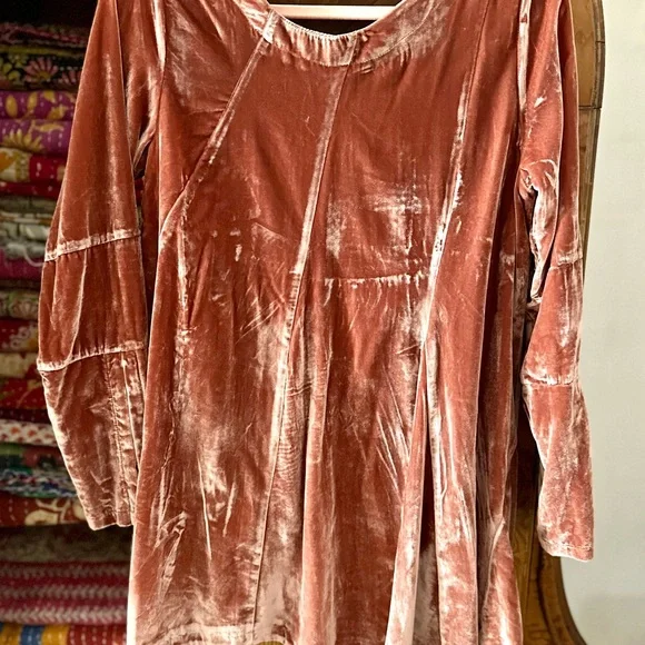 Free People Back to Business Velvet Top - Picture 4 of 7
